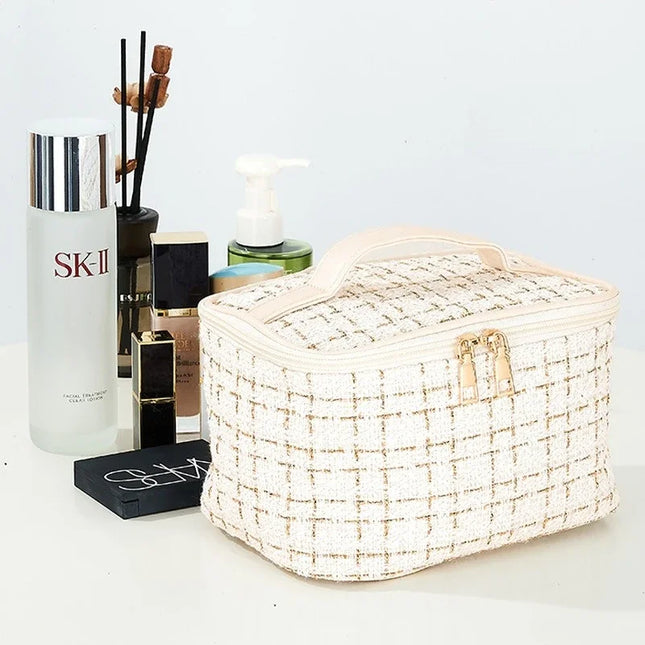 Heritage Tweed Vanity Case with Polished Gold Hardware